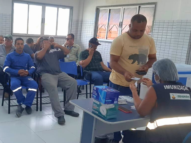 Prefeitura de Alhandra oferece serviços de saúde aos trabalhadores na CSN Cimentos, no território municipal