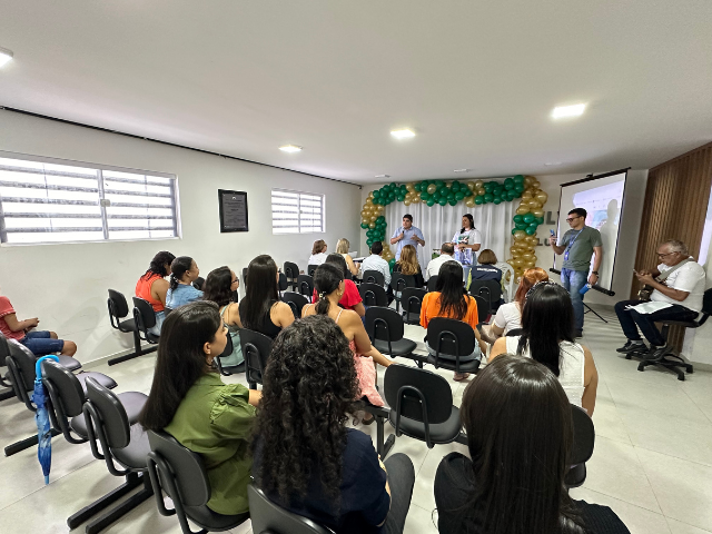 Prefeitura de Alhandra realiza palestras e treinamento em alusão a Semana da Enfermagem
