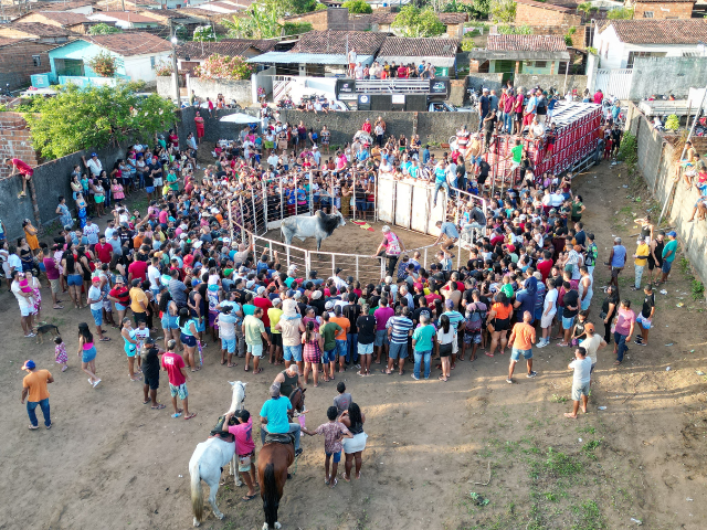 Cultura e tradição na Festa de São Sebastião com Feira de Artesanato, apresentação cultural, Pau de Sebo e Tourada no bairro do Oiteiro, neste domingo(19)
