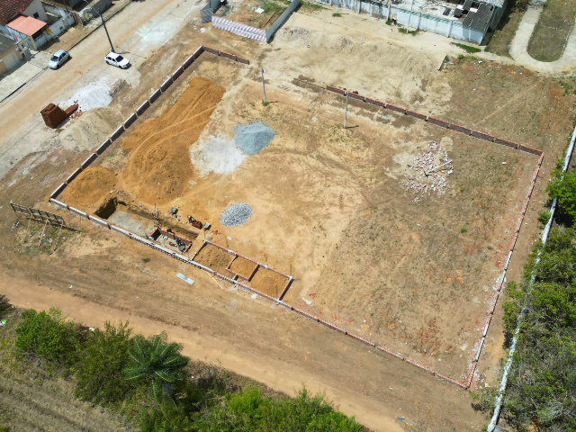 Prefeitura de Alhandra avança nas obras de campos society para impulsionar o esporte local