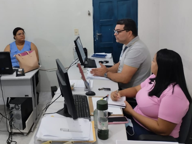 Secretaria de Saúde realiza encontro para planejamento e melhorias na assistência à saúde em Alhandra
