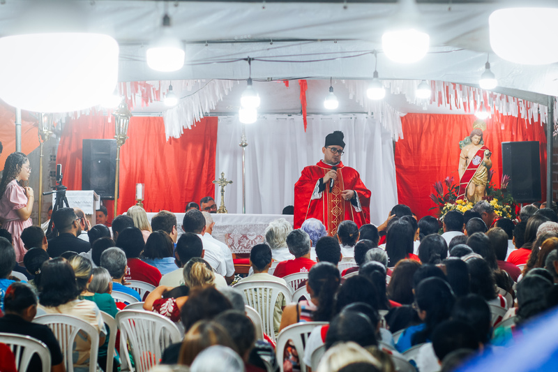 Alhandra encerra festejos de São Sebastião com procissão, missa e grande participação popular