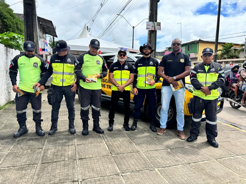 SMTRAN de Alhandra promove blitz educativa e reforça conscientização por um trânsito mais seguro